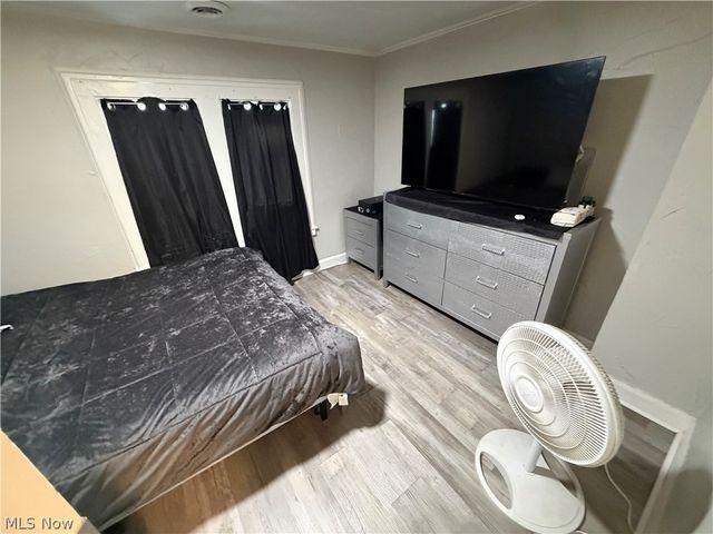 3224 W 32nd Street, Cleveland, OH 44109