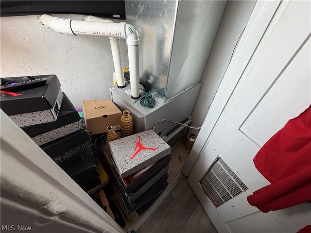 3224 W 32nd Street, Cleveland, OH 44109