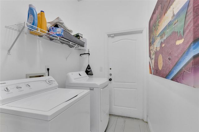 2654 HAWTHORNE LANE, Kissimmee, FL 34743