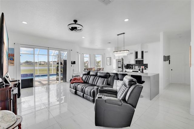 2654 HAWTHORNE LANE, Kissimmee, FL 34743