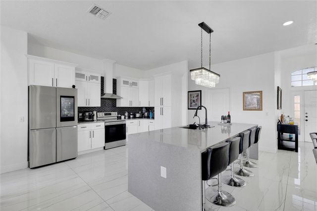 2654 HAWTHORNE LANE, Kissimmee, FL 34743