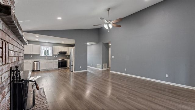 21 Grisham Circle, Bella Vista, AR 72715