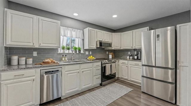 21 Grisham Circle, Bella Vista, AR 72715