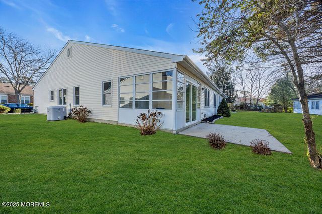 108 Petty Place 2, Lakewood, NJ 08701