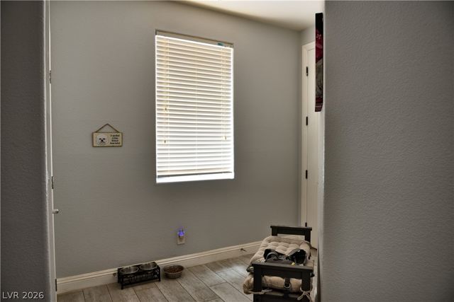 712 Oak Hills Course Drive, Las Vegas, NV 89148
