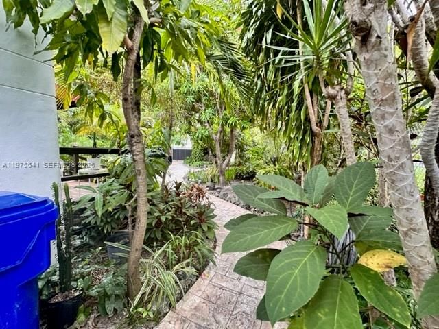 410 NW 31st St, Miami, FL 33127