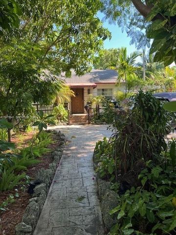 410 NW 31st St, Miami, FL 33127