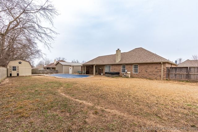 23484 E 136th Street S, Coweta, OK 74429