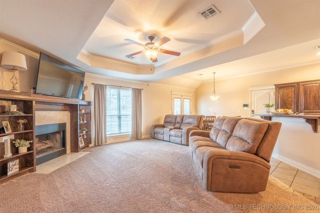 23484 E 136th Street S, Coweta, OK 74429