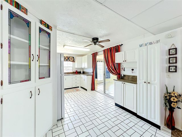 30041 WAUSAUKEE DRIVE, Tavares, FL 32778
