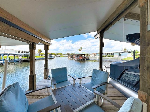 30041 WAUSAUKEE DRIVE, Tavares, FL 32778