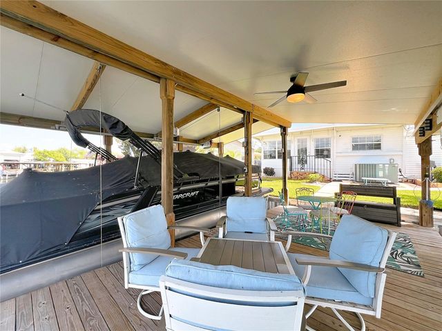 30041 WAUSAUKEE DRIVE, Tavares, FL 32778