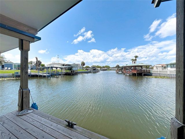 30041 WAUSAUKEE DRIVE, Tavares, FL 32778
