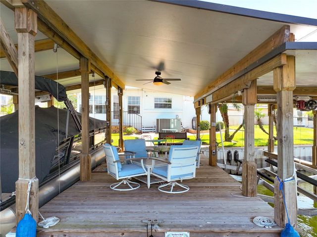 30041 WAUSAUKEE DRIVE, Tavares, FL 32778