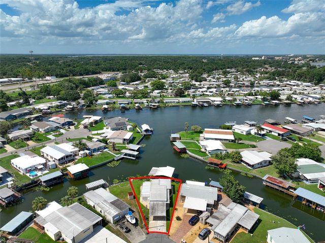 30041 WAUSAUKEE DRIVE, Tavares, FL 32778