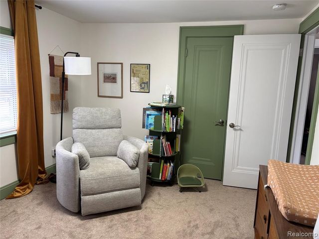 4075 Motorway Drive, Waterford, MI 48328