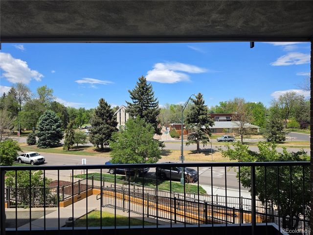 4800 E Hale Parkway 209N, Denver, CO 80220