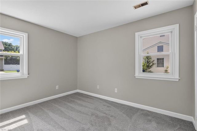 614 Woods RD, Newport News, VA 23601