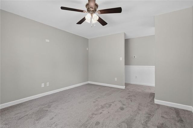 614 Woods RD, Newport News, VA 23601