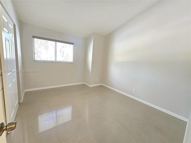 3457 NW 44th St 205, Oakland Park, FL 33309
