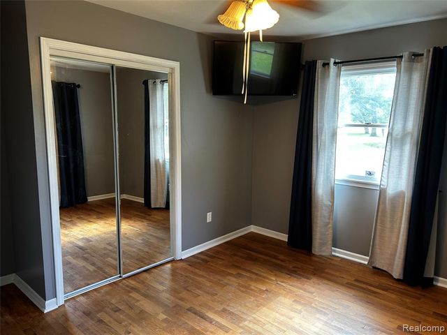 5440 Deland Road, Flushing, MI 48433