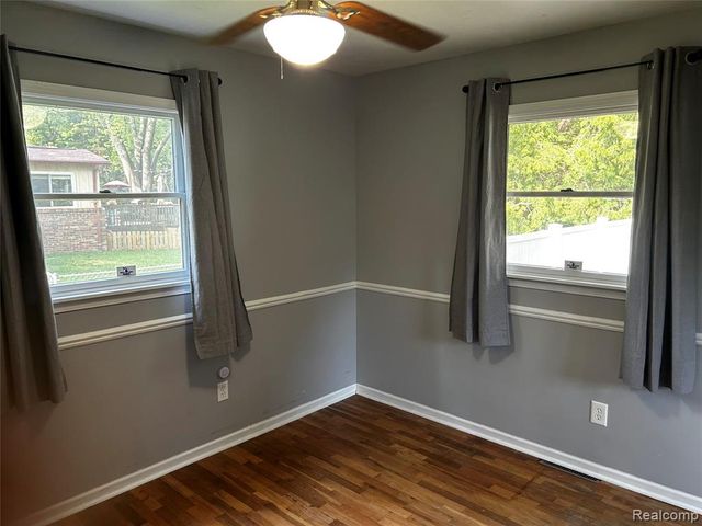 5440 Deland Road, Flushing, MI 48433