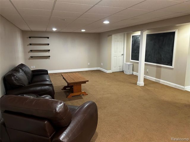 5440 Deland Road, Flushing, MI 48433