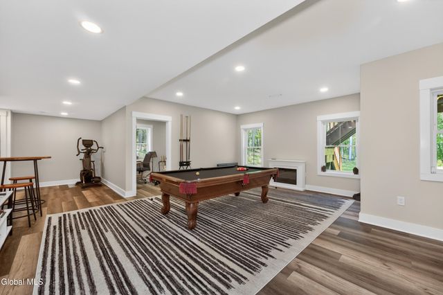 70 Smith Road, Halfmoon, NY 12065