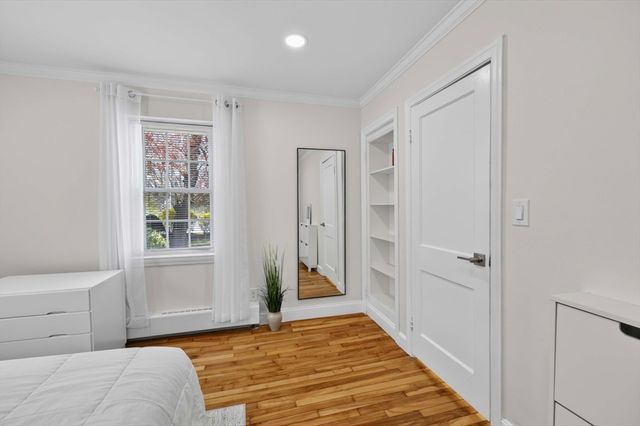 100 Boylston St 1, Newton, MA 02467