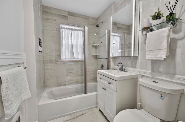 100 Boylston St 1, Newton, MA 02467