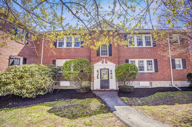 100 Boylston St 1, Newton, MA 02467