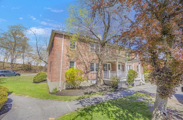 100 Boylston St 1, Newton, MA 02467