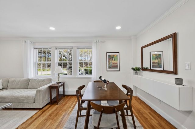 100 Boylston St 1, Newton, MA 02467