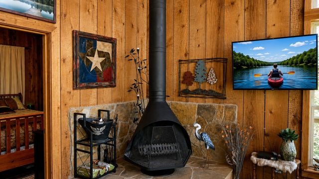 451 County Road 3236, Quitman, TX 75783