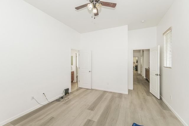 3765 N Pearwood Avenue, Fresno, CA 93727