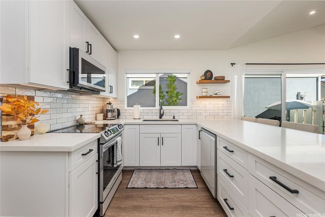 91-1072 Leleoi Street 10, Ewa Beach, HI 96706