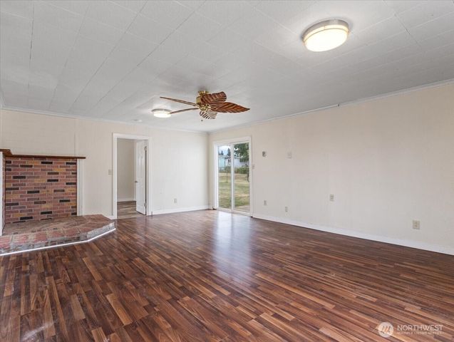 246 Jacobson Road, Cathlamet, WA 98612