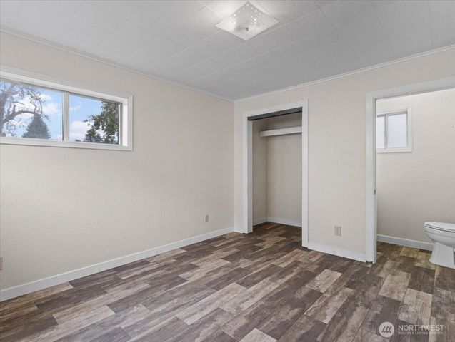 246 Jacobson Road, Cathlamet, WA 98612