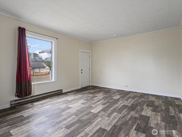 246 Jacobson Road, Cathlamet, WA 98612