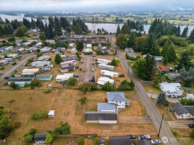 246 Jacobson Road, Cathlamet, WA 98612
