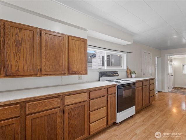 246 Jacobson Road, Cathlamet, WA 98612