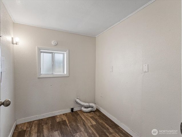 246 Jacobson Road, Cathlamet, WA 98612