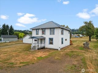 246 Jacobson Road, Cathlamet, WA 98612