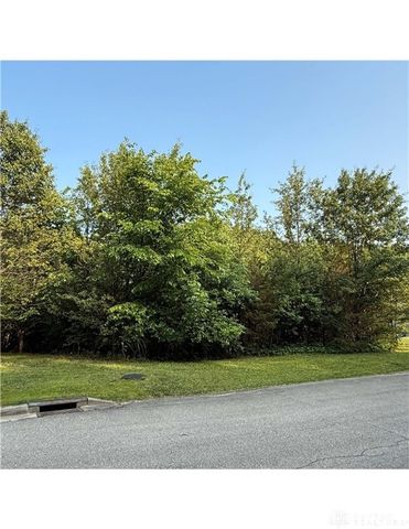 6340 Crimson Creek Drive, Dayton, OH 45459