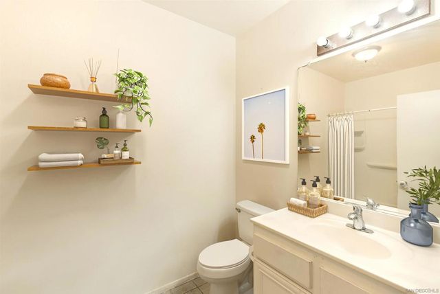 14520 Camino de la Luna 5, San Diego, CA 92127