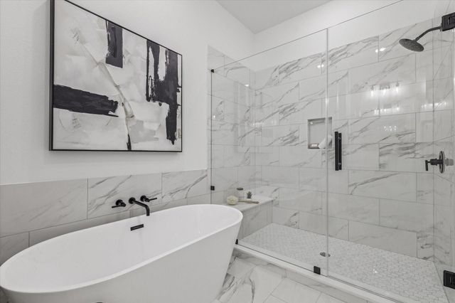 5612 Azores, Houston, TX 77091
