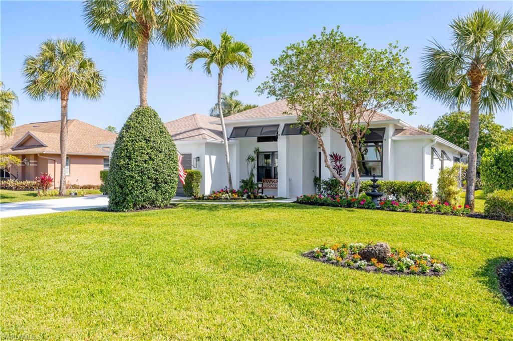 520 Raven WAY, Naples, FL 34110
