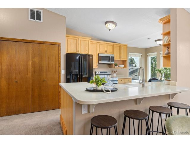 19853 E Greenwood Dr, Aurora, CO 80013