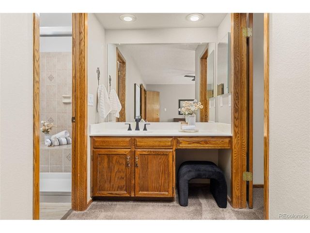 19853 E Greenwood Dr, Aurora, CO 80013