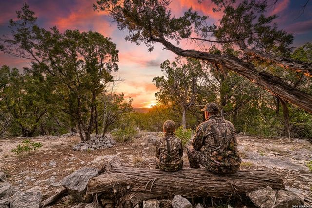 9600 Ranch Road 336, Leakey, TX 78873